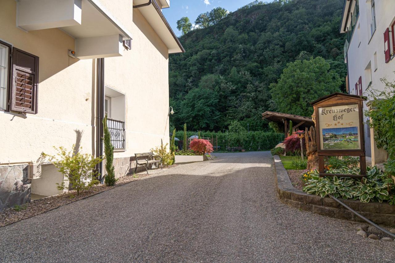 Kreuzwegerhof Nals Apartment Exterior photo